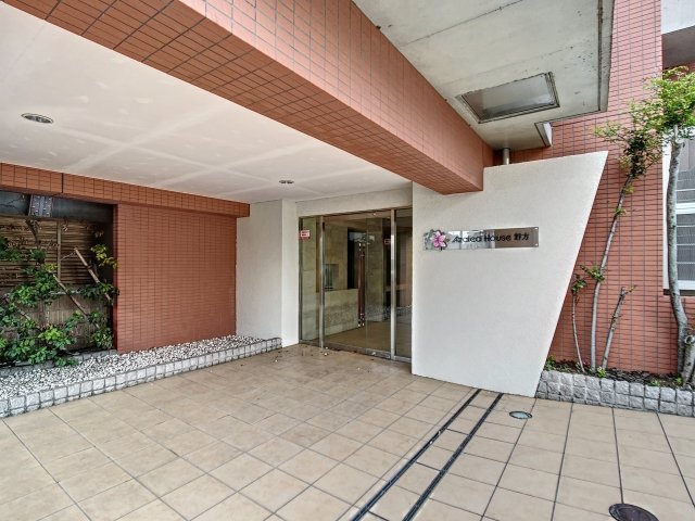 エントランス　エントランス