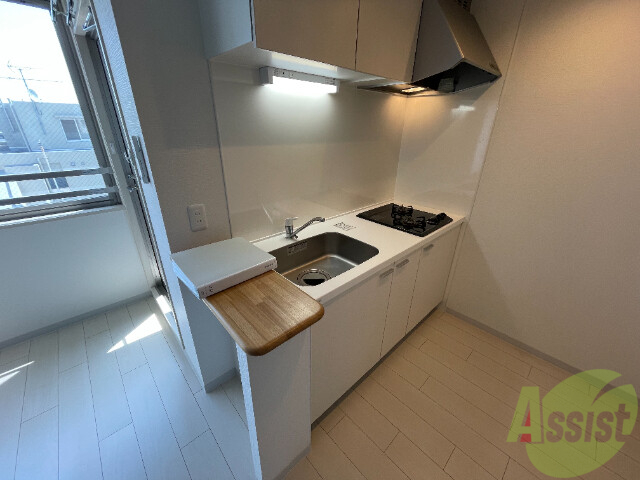 キッチン　キッチンです。使い勝手がよさそうですね。