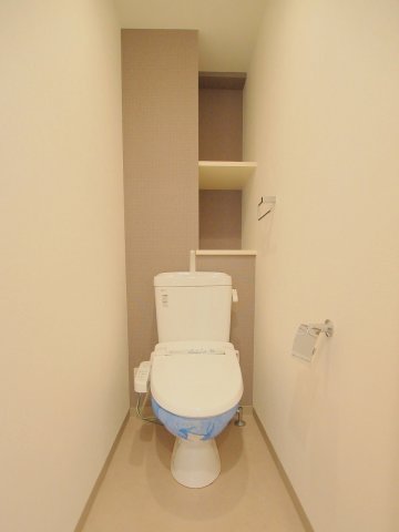 トイレ　※同じ間取りの別部屋のお写真です※