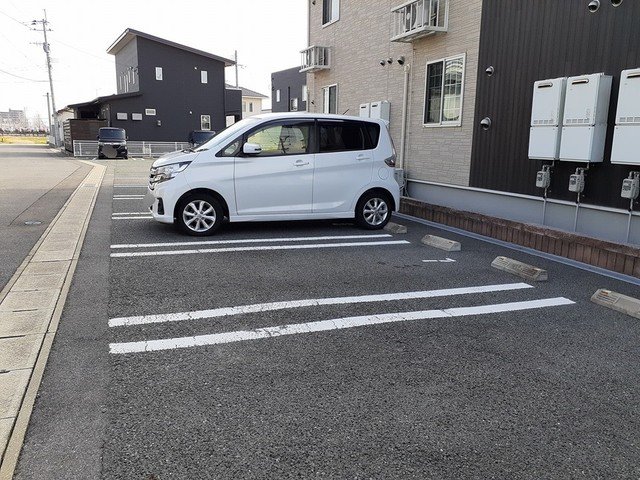 駐車場　駐車場があります