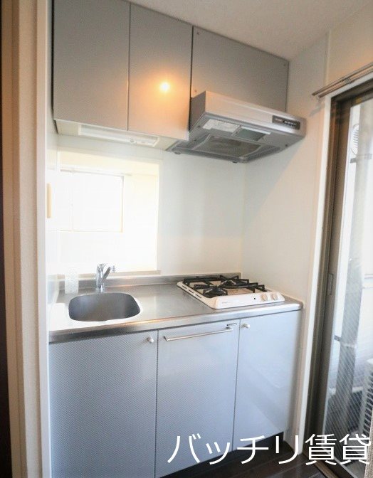 キッチン　室内写真等は別号数の為、現状優先とさせて頂きます。