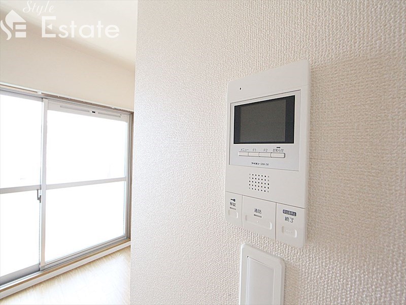 セキュリティ　モニター付きインターホン