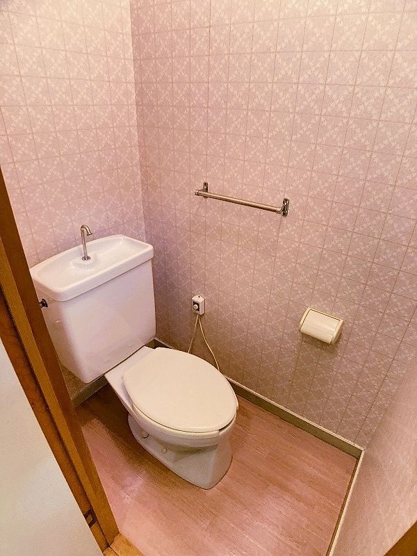 トイレ　トイレ