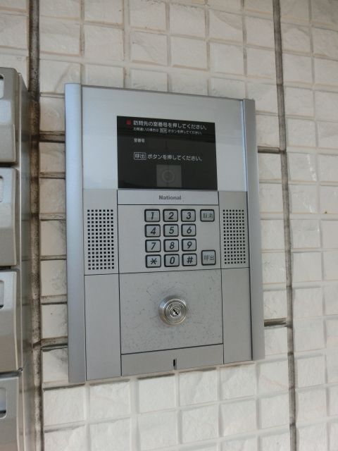 セキュリティ　オートロック完備