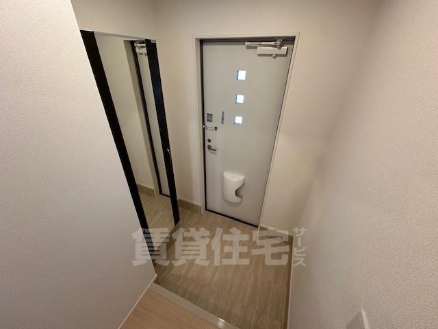 玄関　玄関（イメージ）