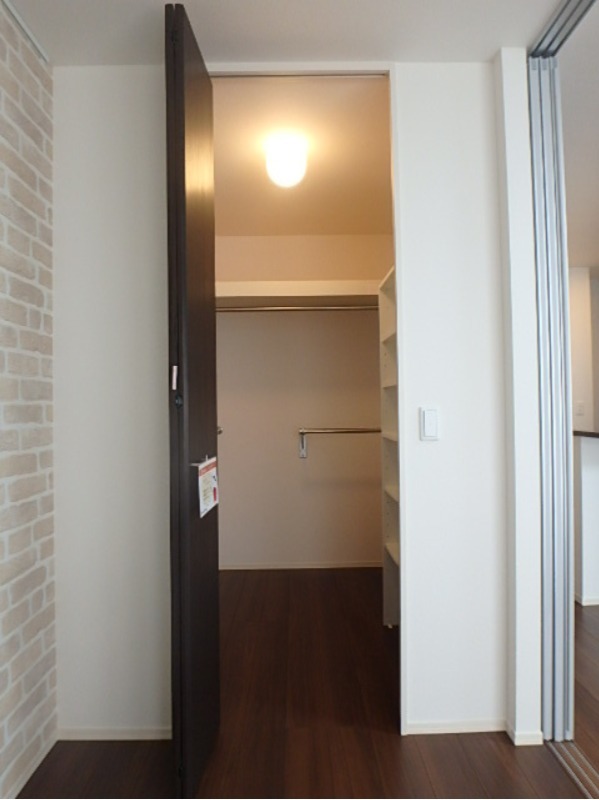 収納　図面と現状に相違がある場合には現状を優先