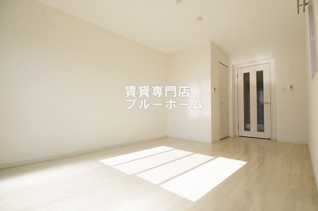 居室・リビング　洋室9.4帖！