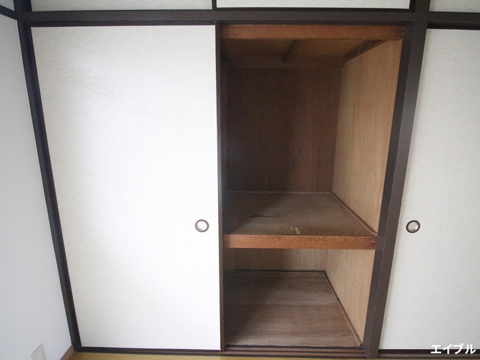 収納　※別の部屋の写真です