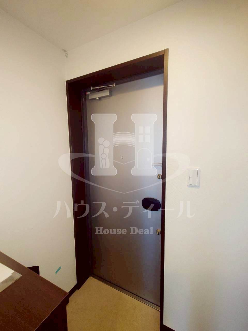 玄関　別号室参考写真です