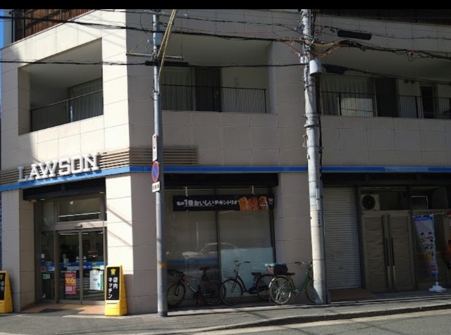 コンビニ　ローソン立売堀三丁目店（コンビニ）まで170m