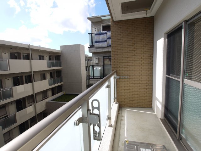 バルコニー　詳細は、RISUMO江坂本店→06-6155-7137まで♪