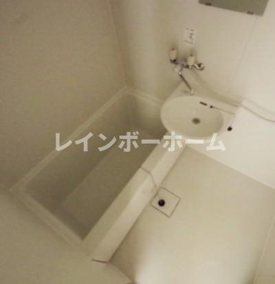 バス・シャワールーム　※別部屋参考写真