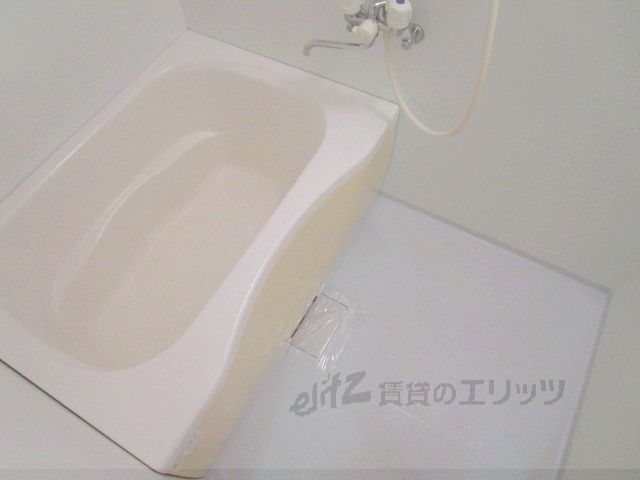バス・シャワールーム　風呂