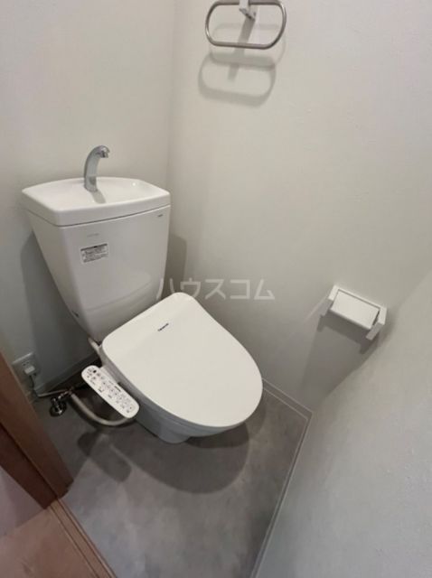 クレスタ鴨居のトイレ写真