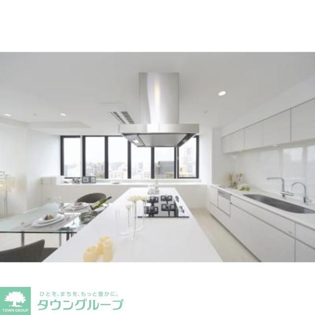 キッチン　※写真は同タイプ住戸です。