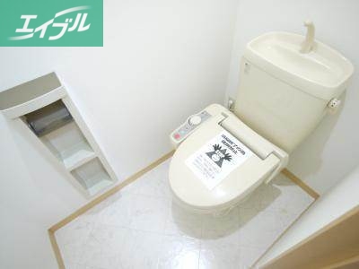 トイレ　トイレ