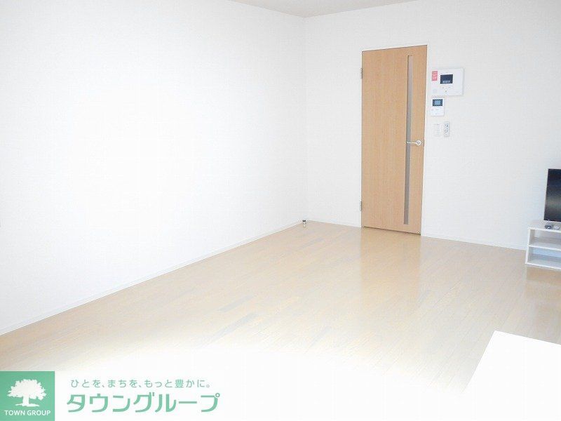 居室・リビング　同タイプモデル写真です