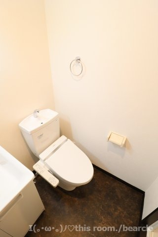 トイレ　シンプルで使いやすいトイレです
