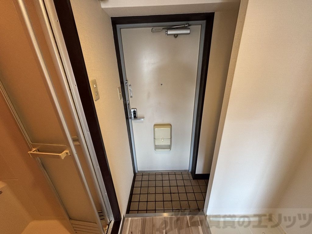 玄関　玄関