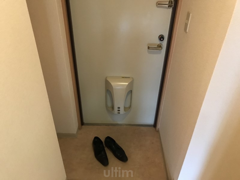 玄関　※別のお部屋のお写真です。御参考までに。