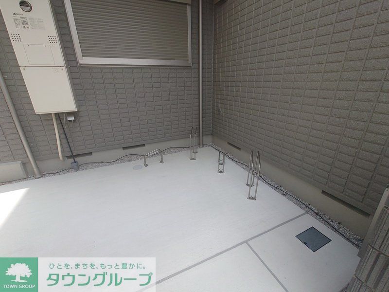 建物外観　バルコニー