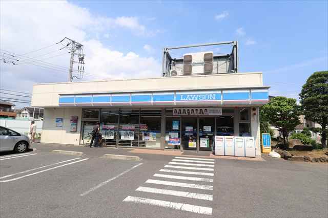 コンビニ　ローソン（コンビニ）まで965m