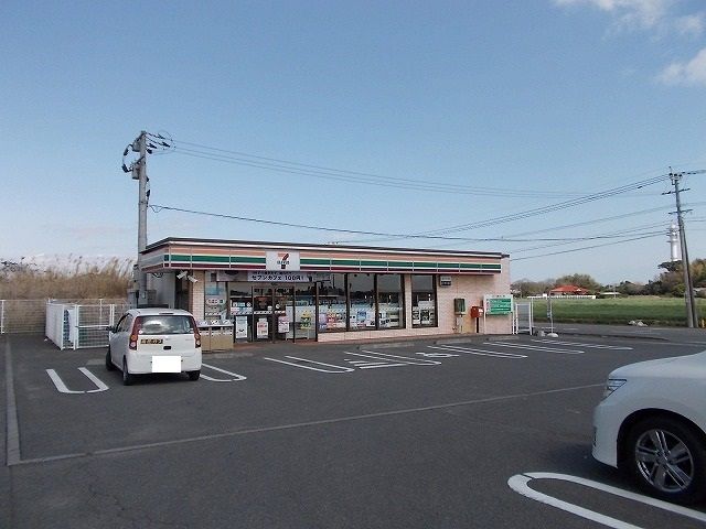 コンビニ　セブンイレブン佐土原下田島店（コンビニ）まで650m