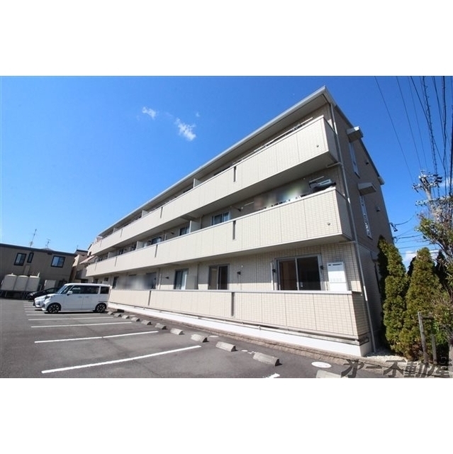 エントランス　建物外観