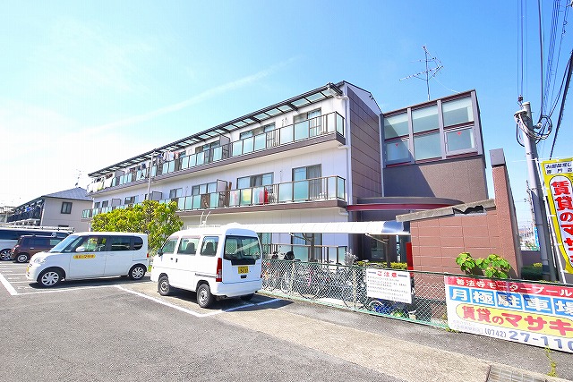 建物外観　キレイな外観です。