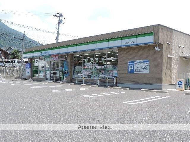 コンビニ　ファミリーマート小倉安部山入口店（コンビニ）まで441m