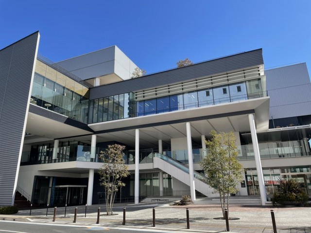図書館　土浦市立図書館アルカス土浦（図書館）まで1100m