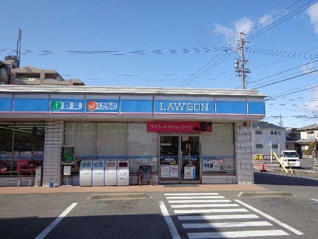 コンビニ　ローソン東野町一丁目店（コンビニ）まで391m