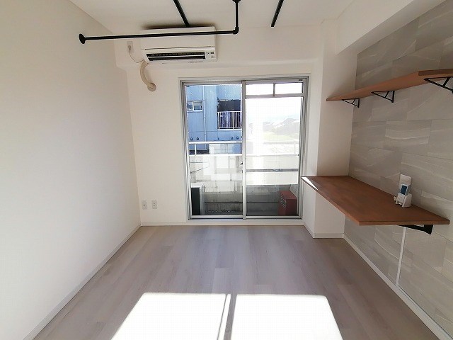 居室・リビング　部屋です