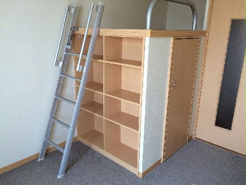 収納　お部屋によって絨毯の種類・家電のメーカー等が異なります