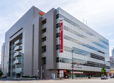 郵便局　札幌中央郵便局（郵便局）まで321m