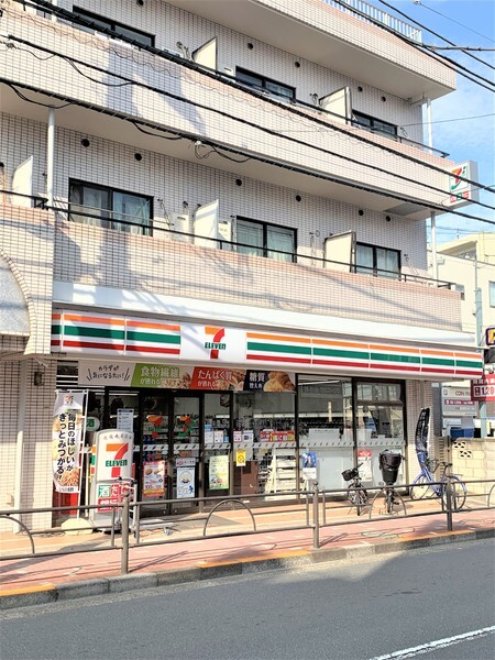 コンビニ　セブンイレブン練馬豊玉中3丁目店（コンビニ）まで263m