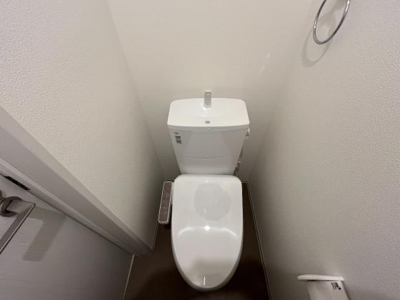 ジーメゾン春木旭町のトイレ写真