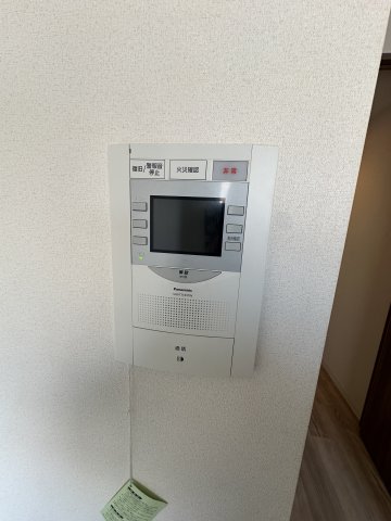 セキュリティ　※写真は同じマンションの違う部屋のものになります。