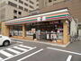 コンビニ　セブンイレブン新潟寄居町店（コンビニ）まで352m