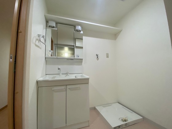 洗面設備　※別部屋の写真です