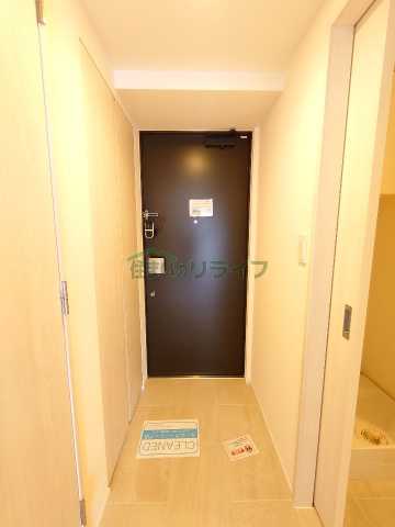 玄関　ザ・パークハビオ三軒茶屋テラス （別部屋参考）