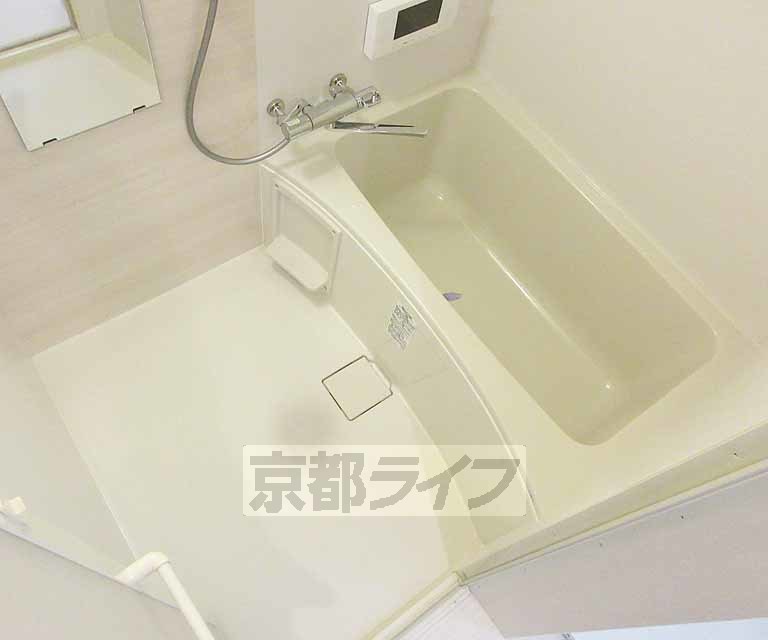 バス・シャワールーム　綺麗なお風呂！