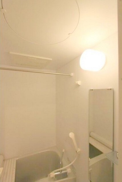 バス・シャワールーム　別部屋同仕様タイプ