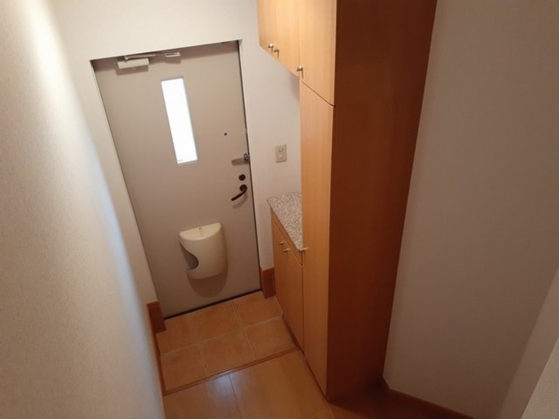 玄関　図面と現状に相違がある場合には現状を優先
