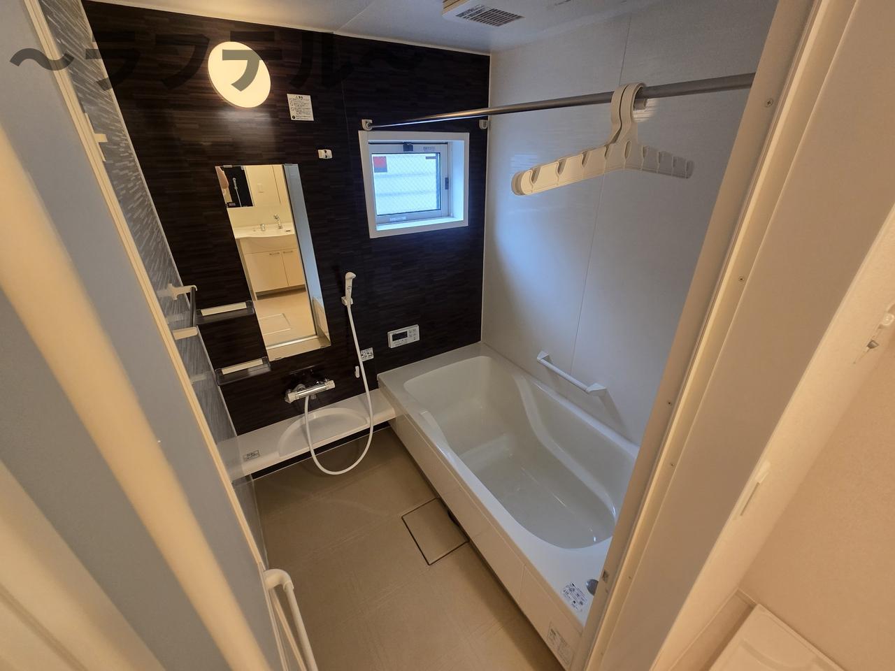 バス・シャワールーム　別部屋イメージ写真