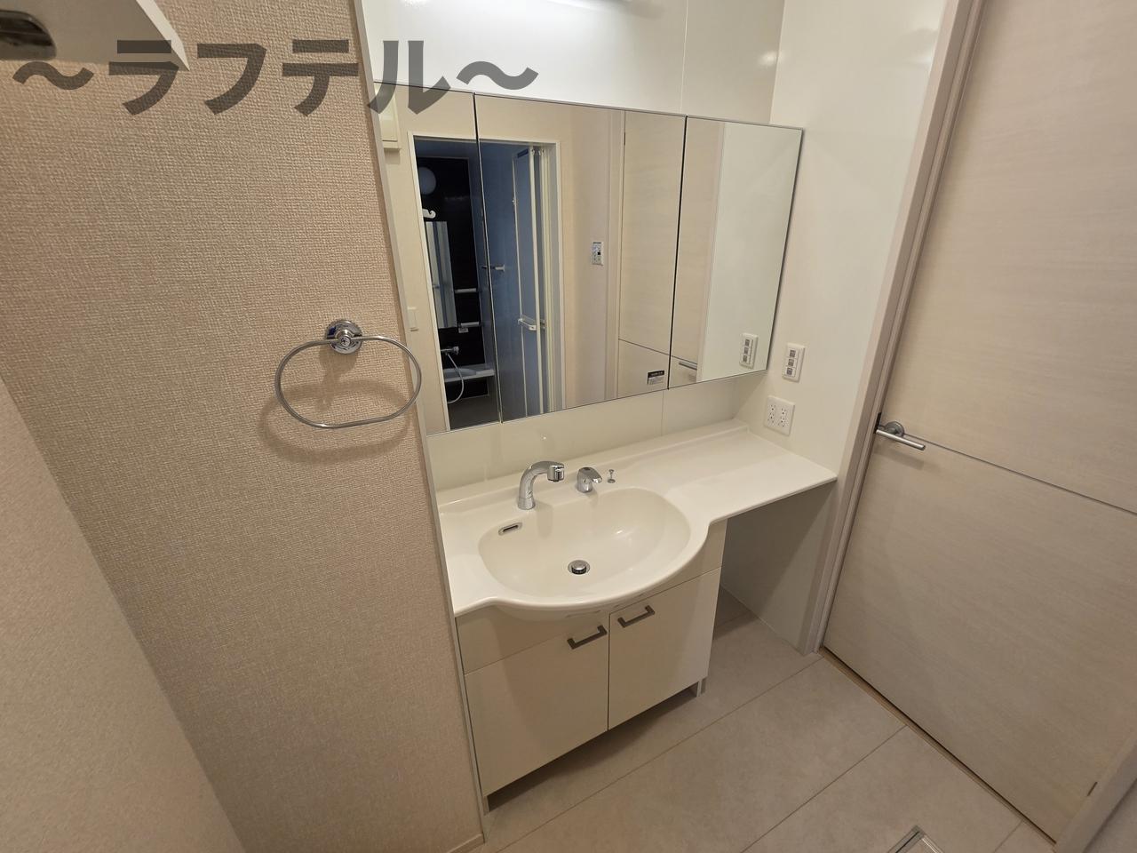 洗面設備　別部屋イメージ写真