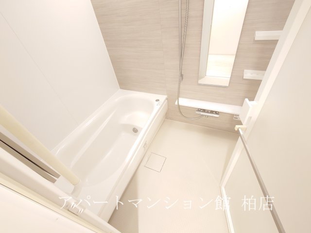 バス・シャワールーム　※別号室参考写真です ※現況優先