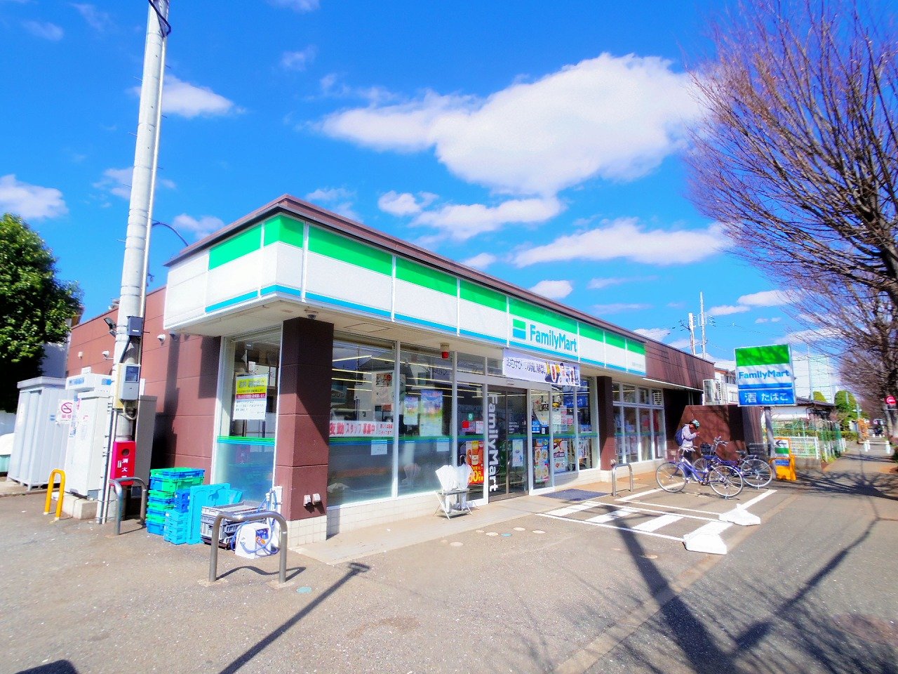 コンビニ　ファミリーマート清瀬けやき通り店（コンビニ）まで1000m