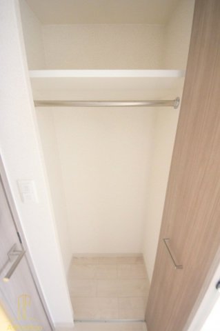 収納　プレサンス松屋町駅前