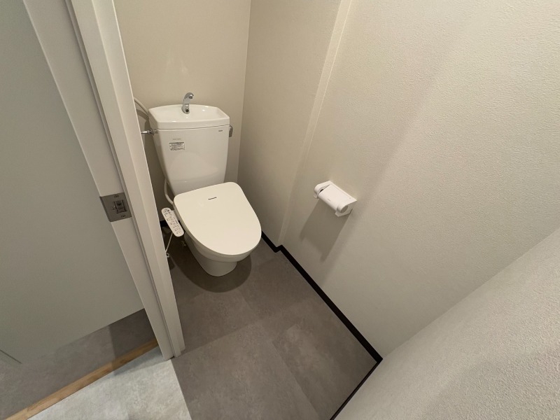 トイレ　トイレです。ウォシュレット付を探している方、おすすめです！